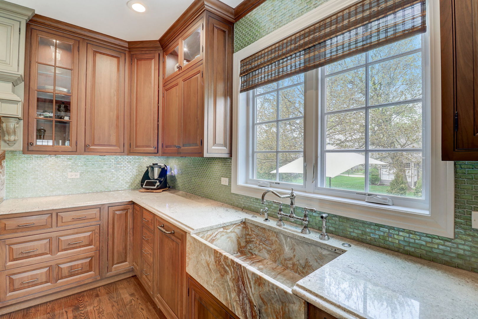 1424 Braxton Road Libertyville, IL 60048 - Photo 15 of 77 Gallery Image 15