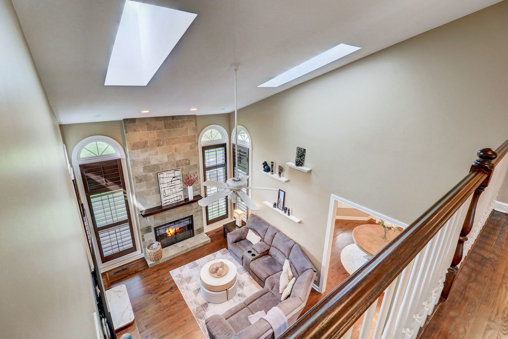 1424 Braxton Road Libertyville, IL 60048 - Photo 8 of 77 Gallery Image 8