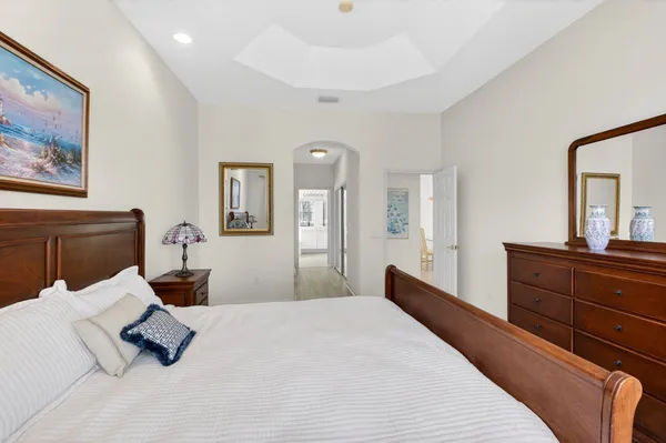 $585,000 | 13738 Plaza Mayor Drive, Delray Beach, FL 33446