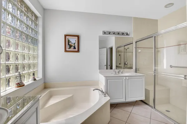 $585,000 | 13738 Plaza Mayor Drive, Delray Beach, FL 33446