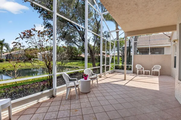 $585,000 | 13738 Plaza Mayor Drive, Delray Beach, FL 33446