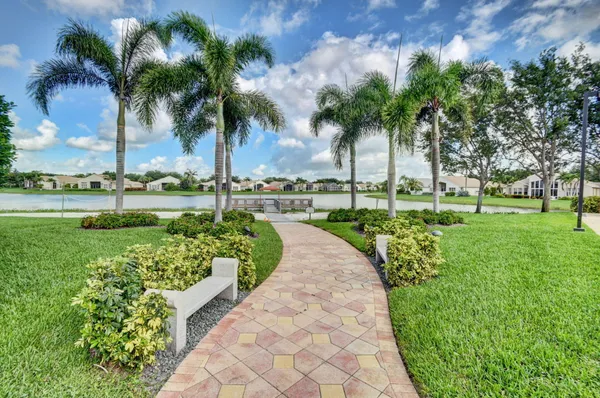 $585,000 | 13738 Plaza Mayor Drive, Delray Beach, FL 33446