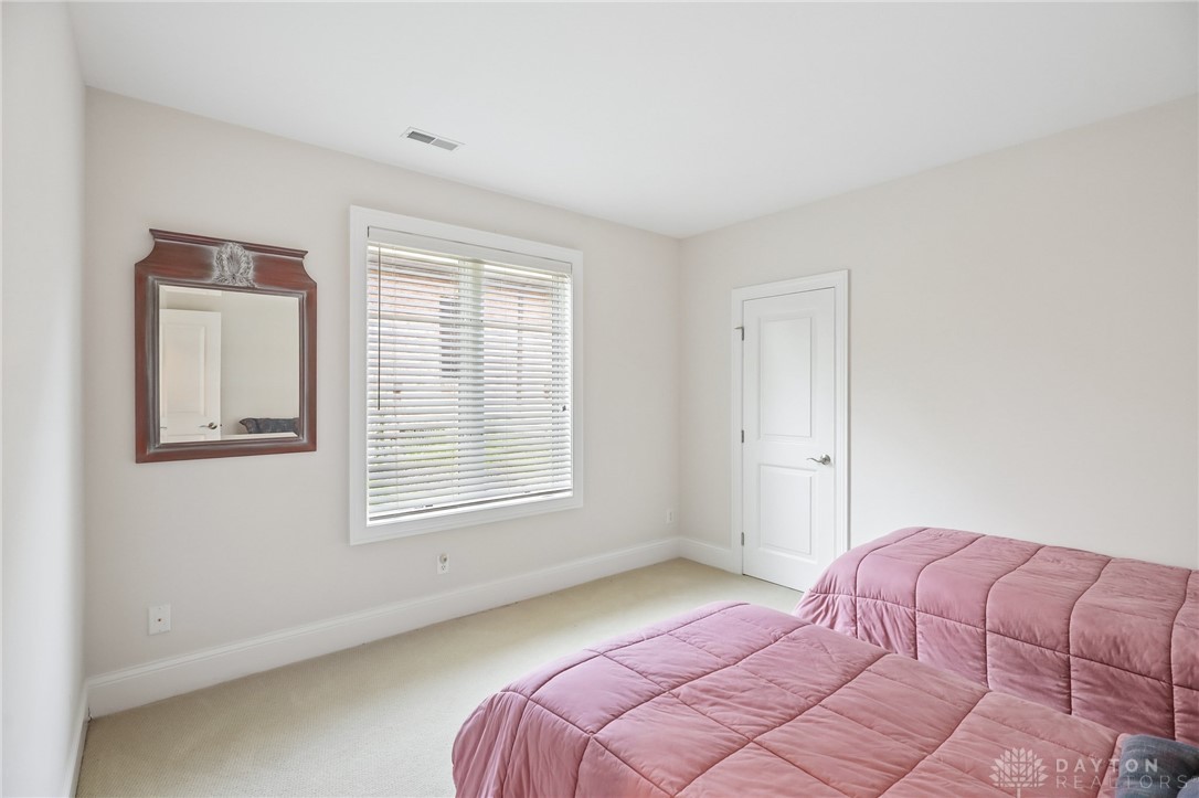 269 Rue Marseille Kettering, OH 45429 - Photo 23 of 39