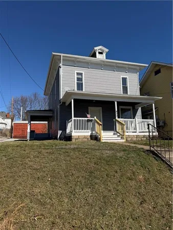$1,075 | 433 New York Avenue, Unit FRONT, Rochester, PA 15074