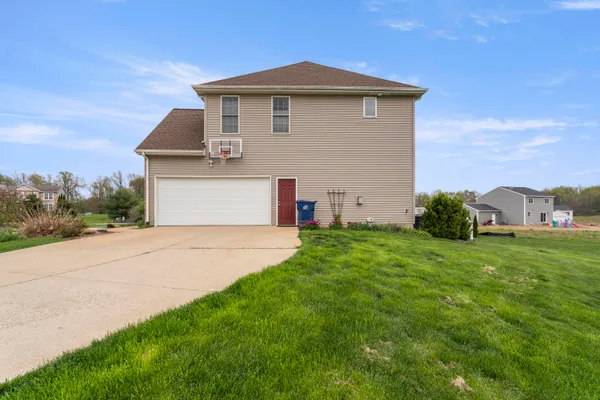 $640,000 | 5994 Vrana Drive, Berrien Springs, MI 49103