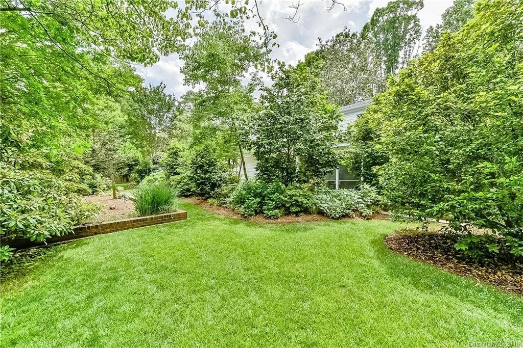711 Sandridge Road Charlotte, NC 28210 - Photo 18 of 24 Gallery Image 18