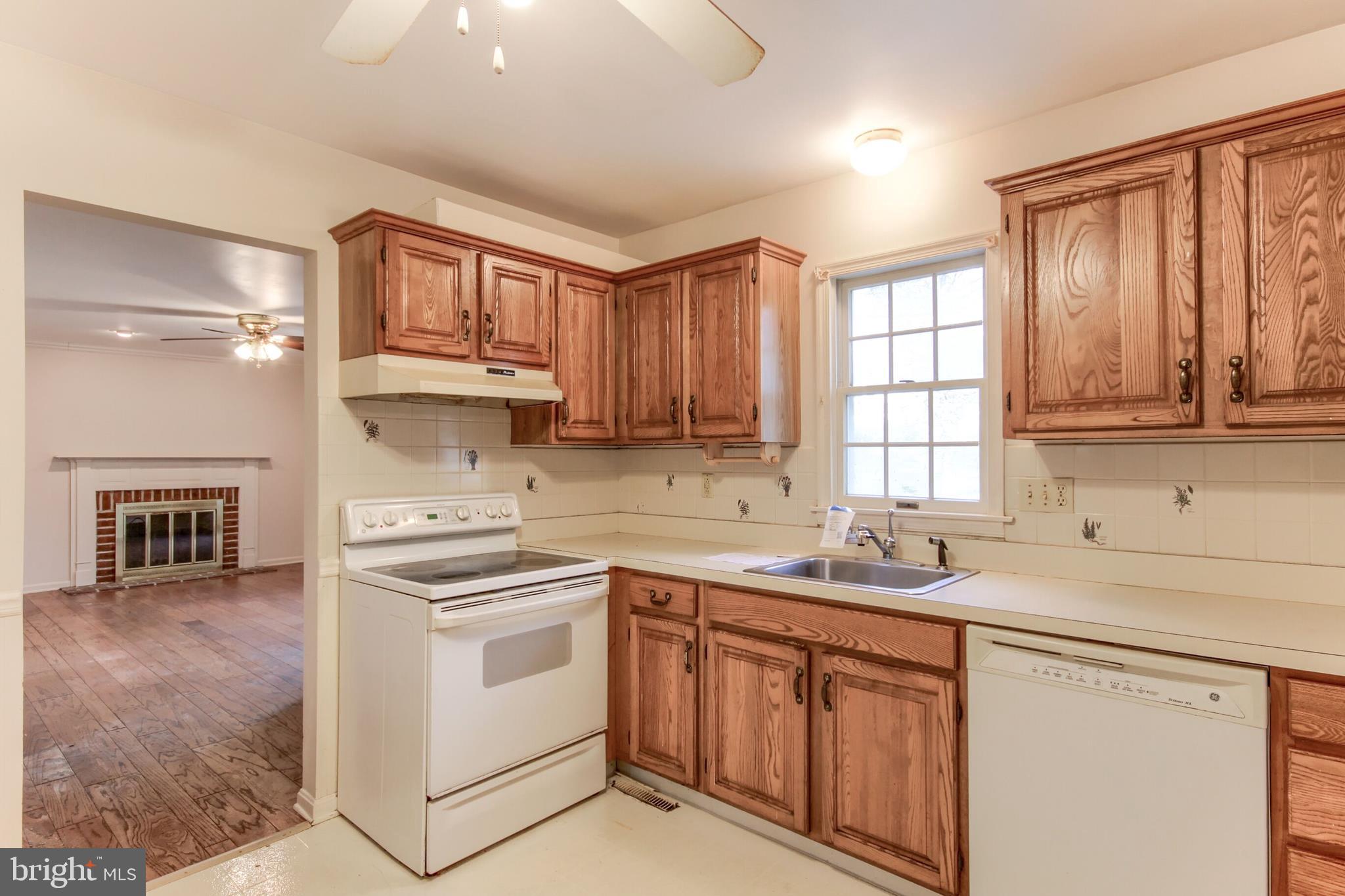 2003 Raleigh Road Hummelstown, PA 17036 - Photo 7 of 24 Gallery Image 7