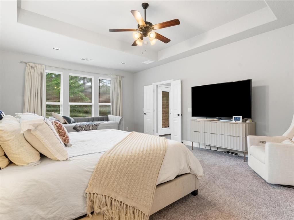 100 Griffith Court Euless, TX 76039 - Photo 19 of 40