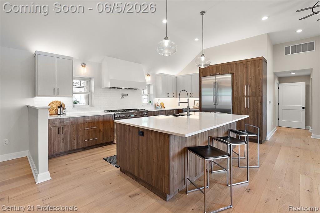 1420 Pettibone Lake Road Highland, MI 48356 - Photo 9 of 83
