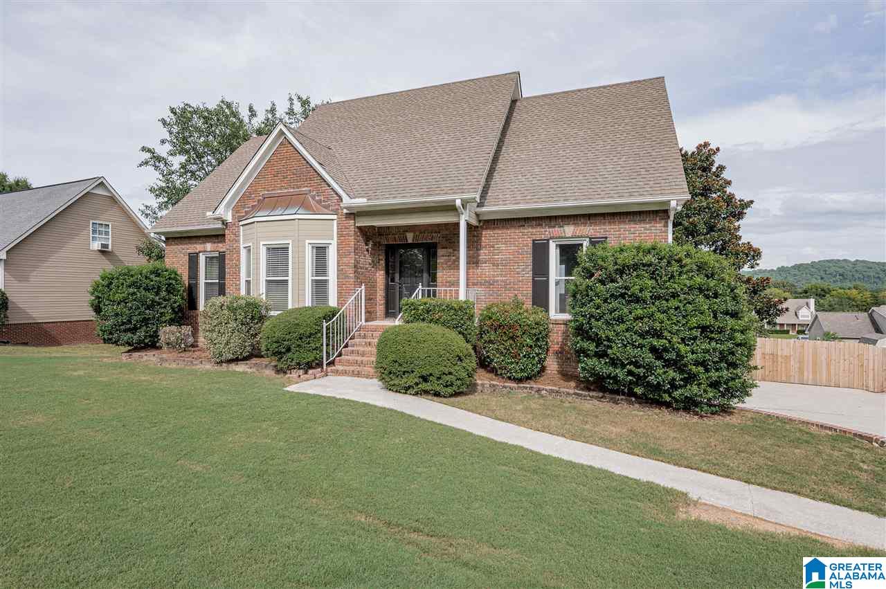 96 Heather Ridge Drive Pelham, AL 35124 - Photo 2 of 47