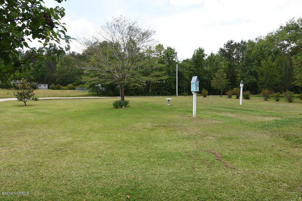 201 Stoney Trail Road Rocky Point, NC 28457 - Photo 33 of 34 Front yard