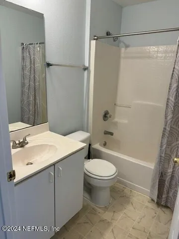 $1,800 | 9151 Ridge Brier Lane, Jacksonville, FL 32225