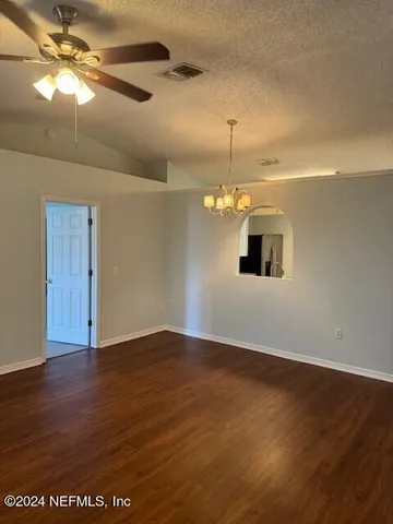 $1,800 | 9151 Ridge Brier Lane, Jacksonville, FL 32225