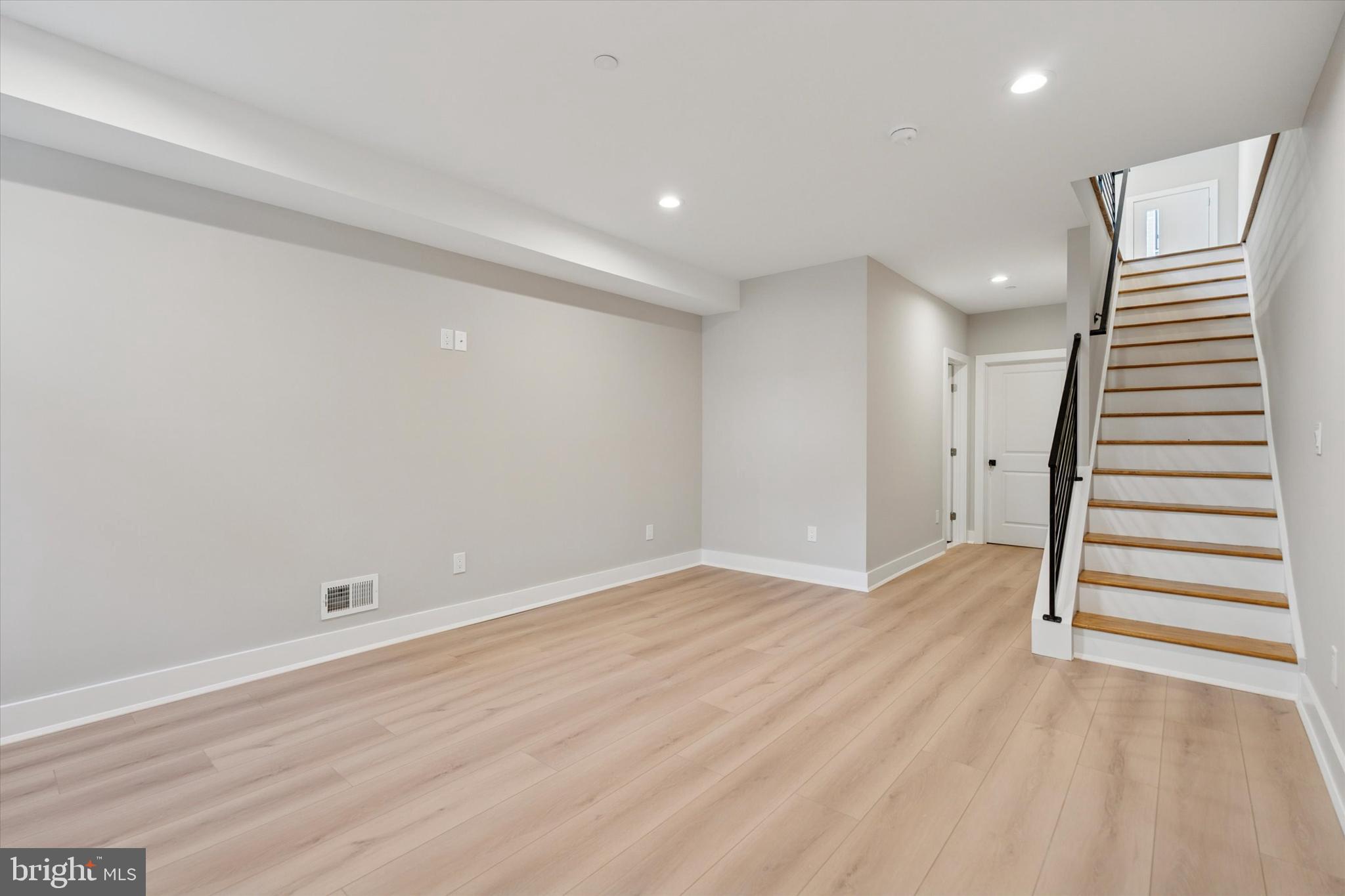 3833 Terrace Street Philadelphia, PA 19128 - Photo 26 of 31