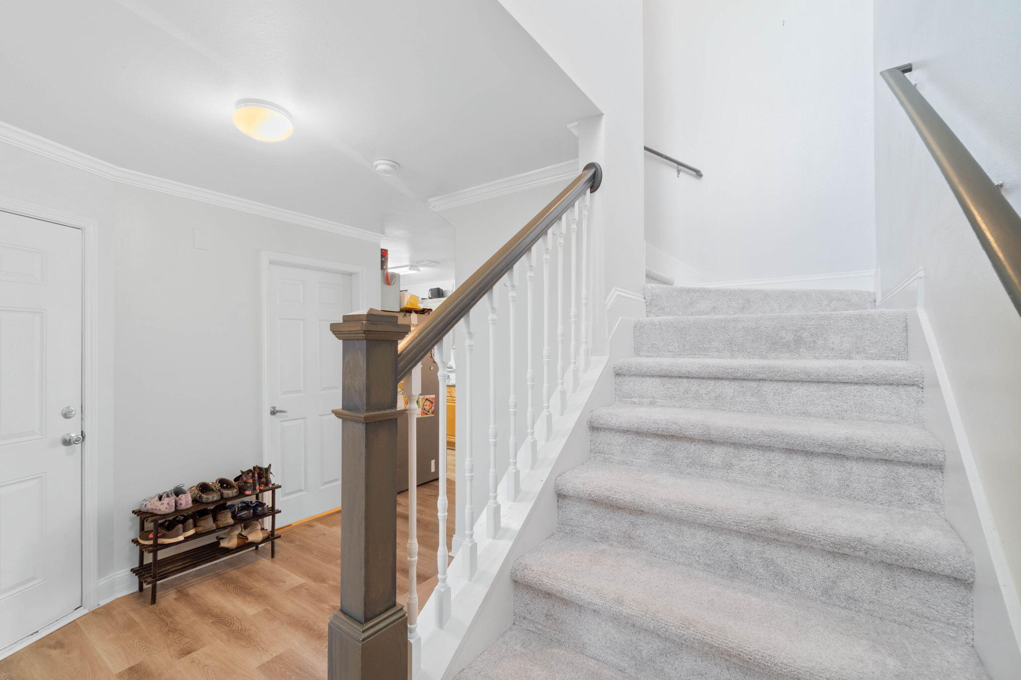 565 Wingspan Way Crestview, FL 32536 - Photo 16 of 39 a view of entryway and workspace