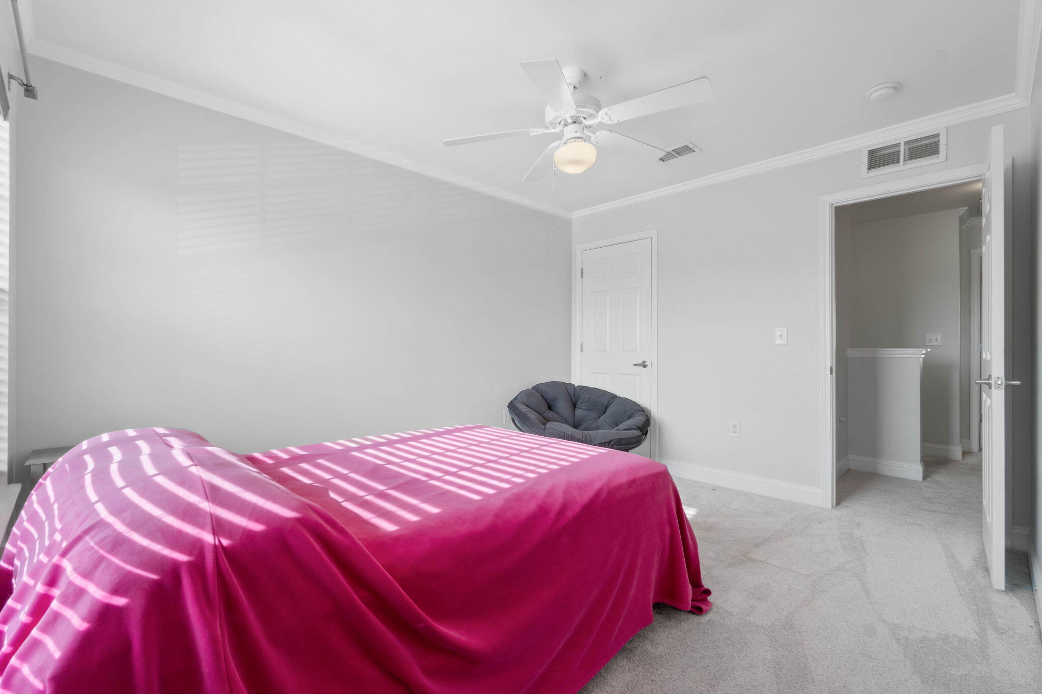 565 Wingspan Way Crestview, FL 32536 - Photo 22 of 39 a bedroom with a bed and closet