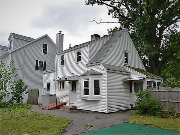 49 Canterbury Road Waltham, MA 02453 - Photo 17 of 23 Gallery Image 17