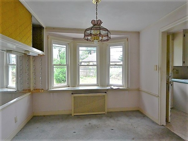 49 Canterbury Road Waltham, MA 02453 - Photo 7 of 23 Gallery Image 7