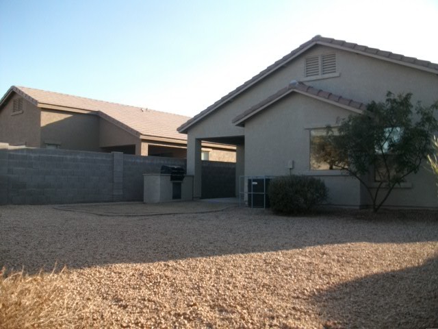 7126 West Beverly Road Laveen, AZ 85339 - Photo 20 of 20 Backyard View 2
