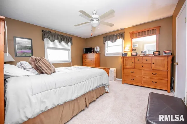 $187,000 | 6407 North Robinwood Drive, Peoria, IL 61614