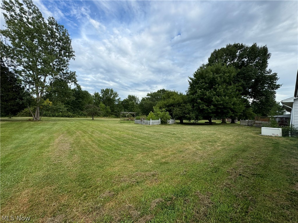 1717 Stillwagon Road Niles, OH 44446 - Photo 17 of 42