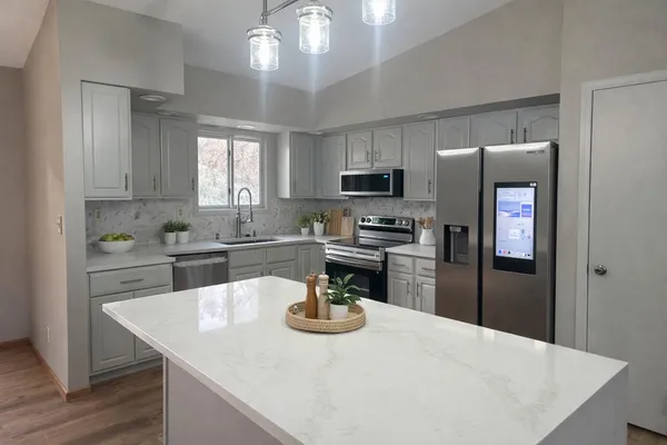 $579,900 | 7765 South Mission Drive, Franklin, WI 53132