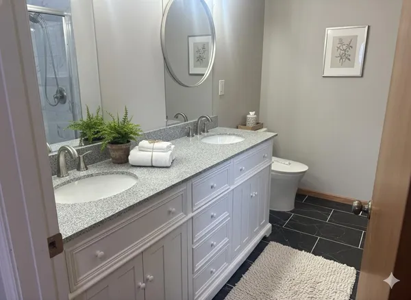 $579,900 | 7765 South Mission Drive, Franklin, WI 53132