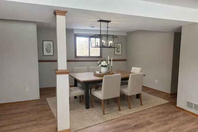 $579,900 | 7765 South Mission Drive, Franklin, WI 53132