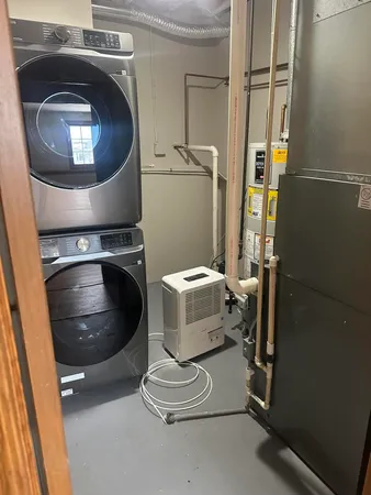 $579,900 | 7765 South Mission Drive, Franklin, WI 53132