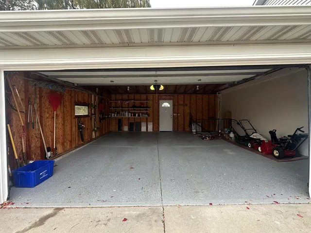 $579,900 | 7765 South Mission Drive, Franklin, WI 53132