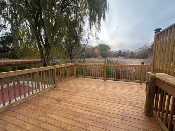 $579,900 | 7765 South Mission Drive, Franklin, WI 53132