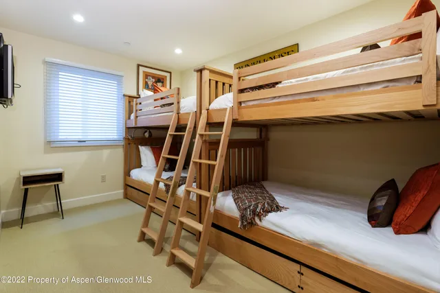 $25,000 | 611 South W End Street, Unit 7, Aspen, CO 81611