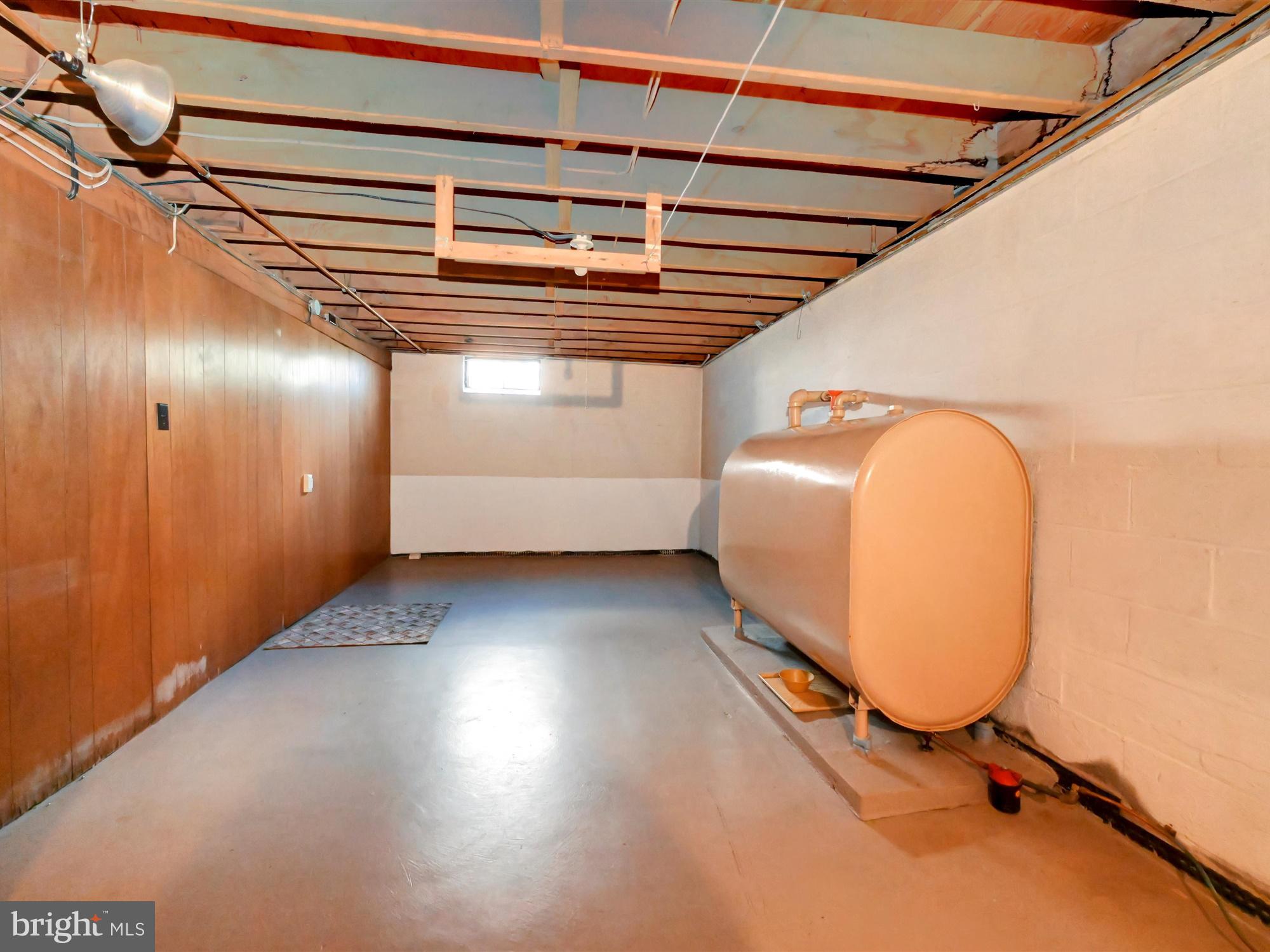 4 Old Wernersville Road Reading, PA 19608 - Photo 23 of 27 BASEMENT AREA