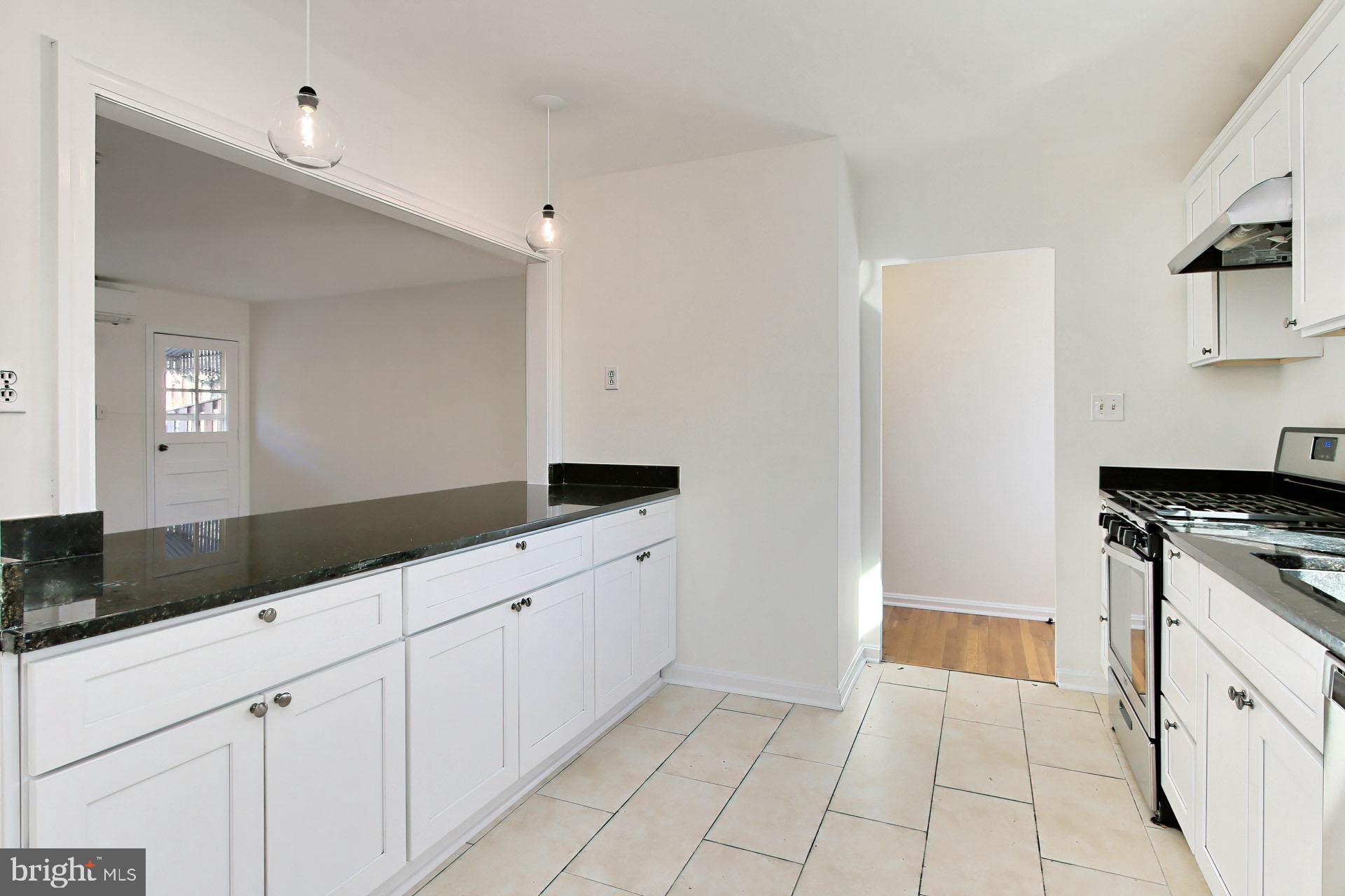 2942 Landover Street Alexandria, VA 22305 - Photo 17 of 37