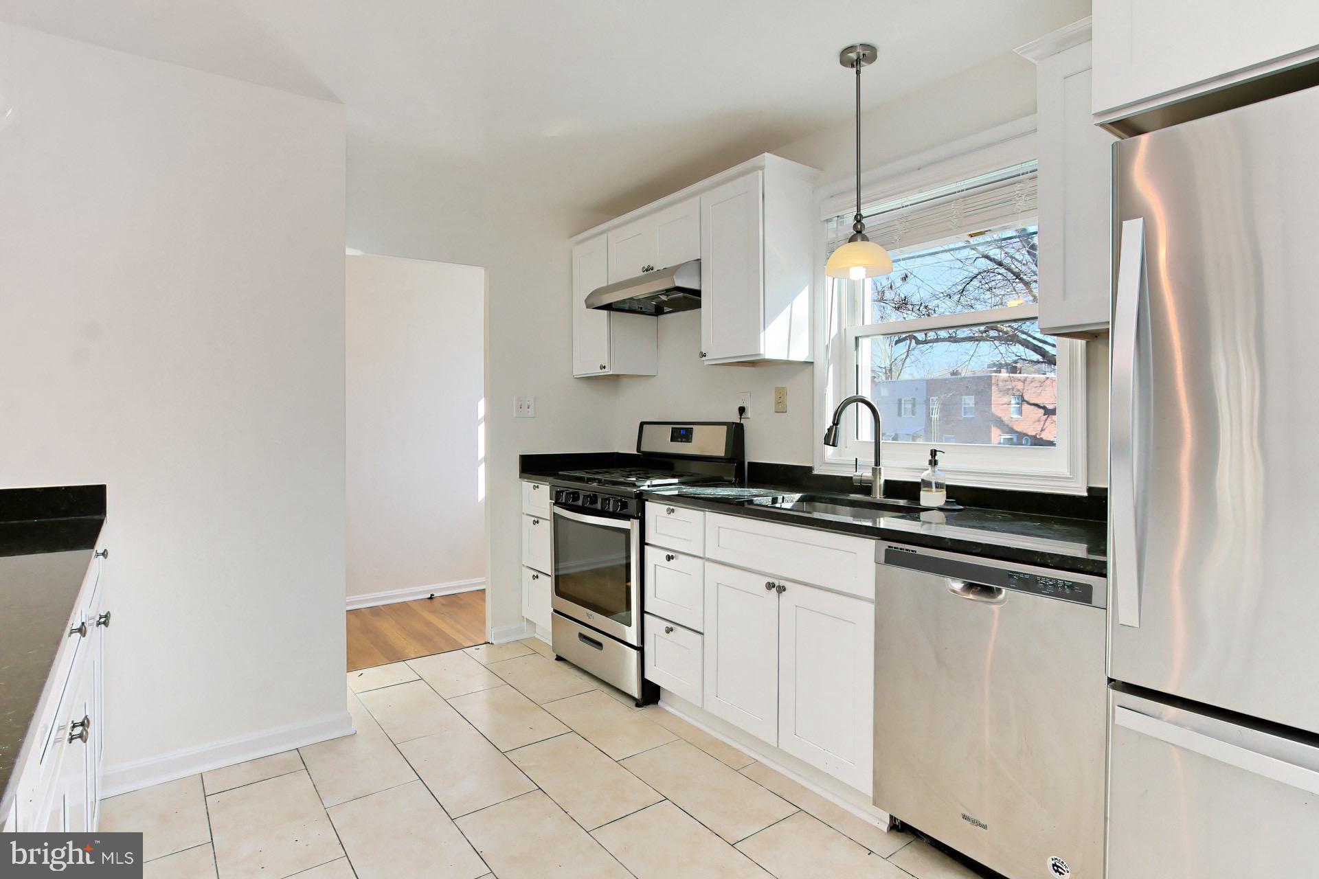 2942 Landover Street Alexandria, VA 22305 - Photo 18 of 37