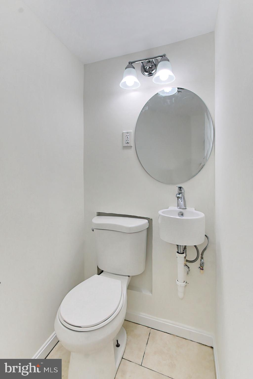 2942 Landover Street Alexandria, VA 22305 - Photo 32 of 37