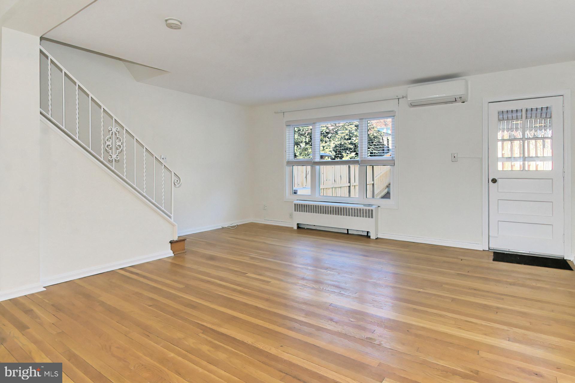 2942 Landover Street Alexandria, VA 22305 - Photo 7 of 37