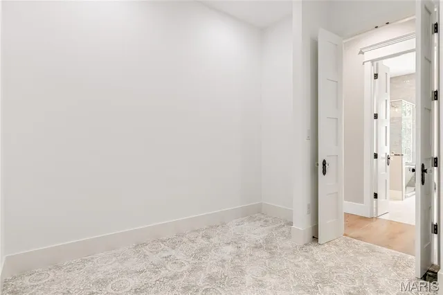 $1,095,000 | 30 Sandy Creek Drive, Winfield, MO 63389