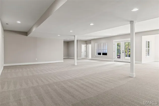 $1,095,000 | 30 Sandy Creek Drive, Winfield, MO 63389