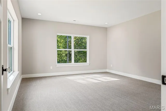 $1,095,000 | 30 Sandy Creek Drive, Winfield, MO 63389