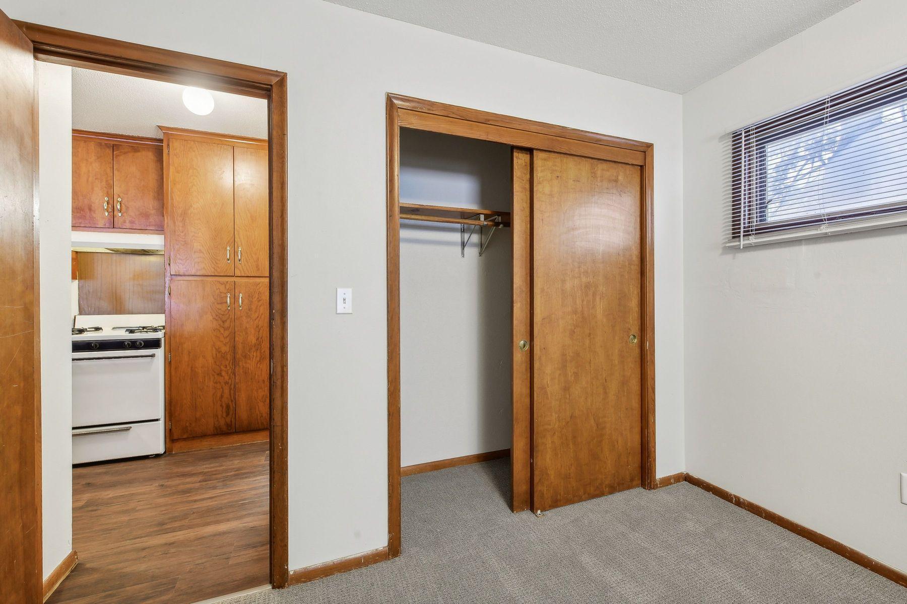 2009 Commerce Boulevard Mound, MN 55364 - Photo 24 of 32