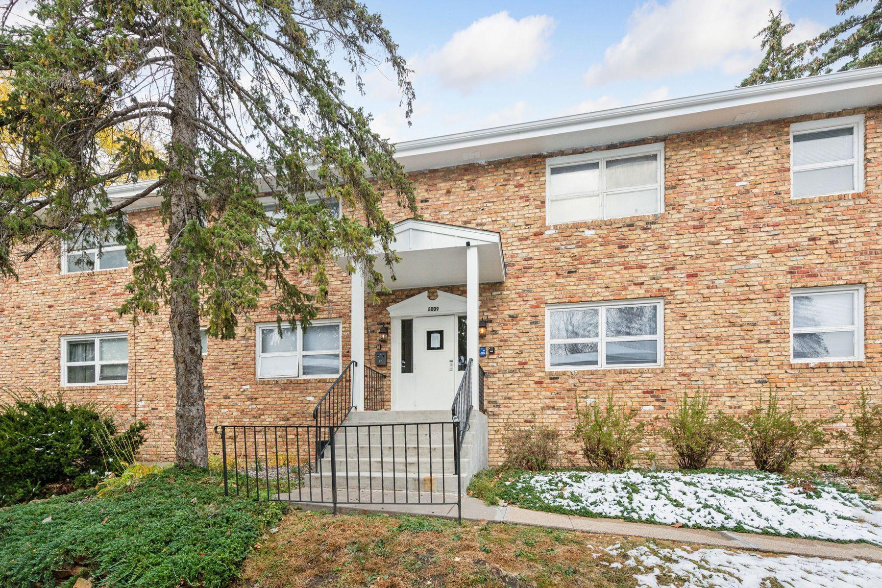 2009 Commerce Boulevard Mound, MN 55364 - Photo 27 of 32