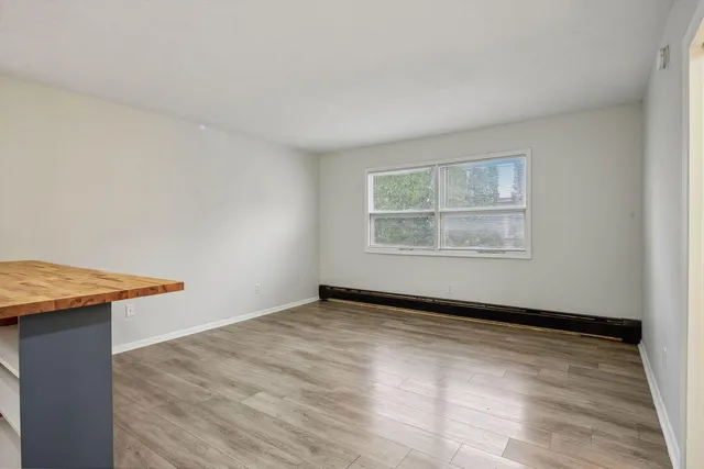 $2,650,000 | 2009 Commerce Boulevard, Mound, MN 55364