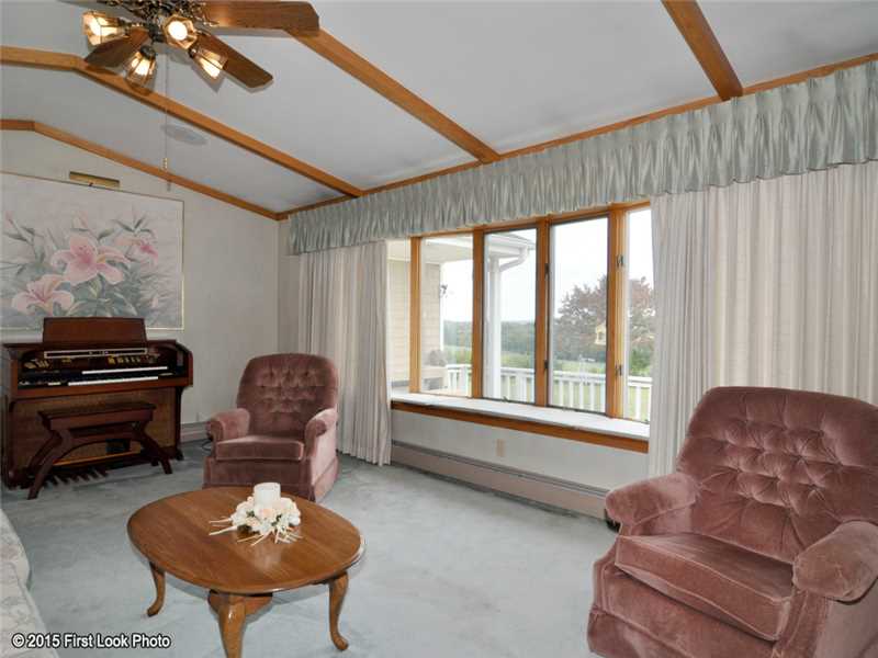 3387 Main Road Tiverton, RI 02878 - Photo 3 of 25 Living Room.
