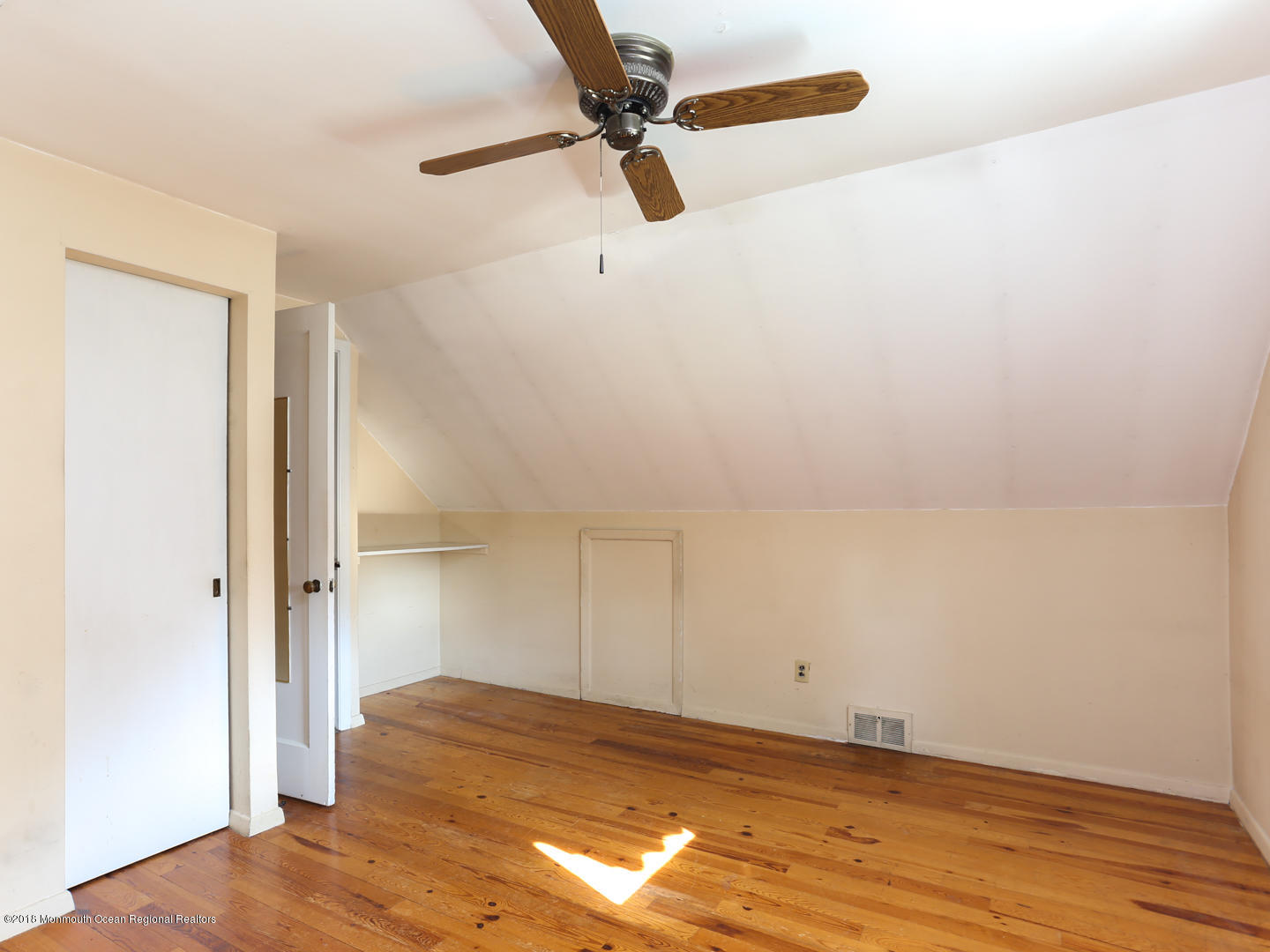 34 Waldron Road, Unit 2 Allentown, NJ 08501 - Photo 15 of 23 IMG_7865