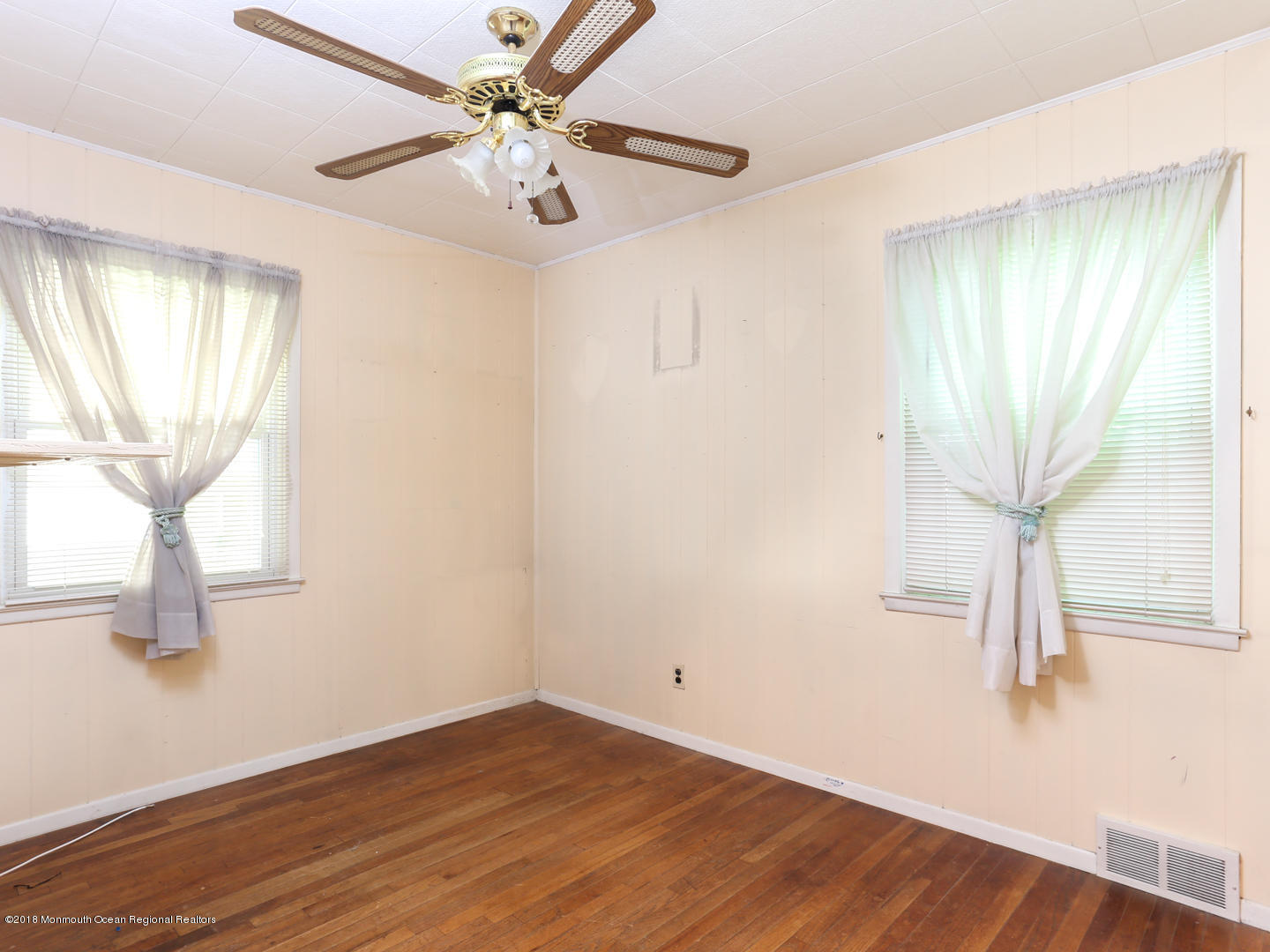 34 Waldron Road, Unit 2 Allentown, NJ 08501 - Photo 7 of 23 IMG_7845-Edit