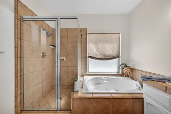 $599,000 | 1555 Taylor Lane, Madera, CA 93637