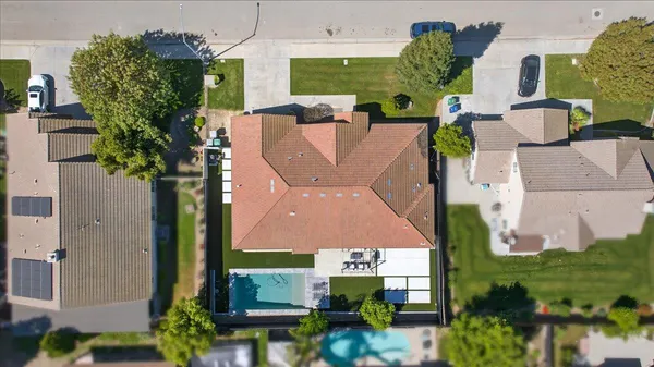 $599,000 | 1555 Taylor Lane, Madera, CA 93637