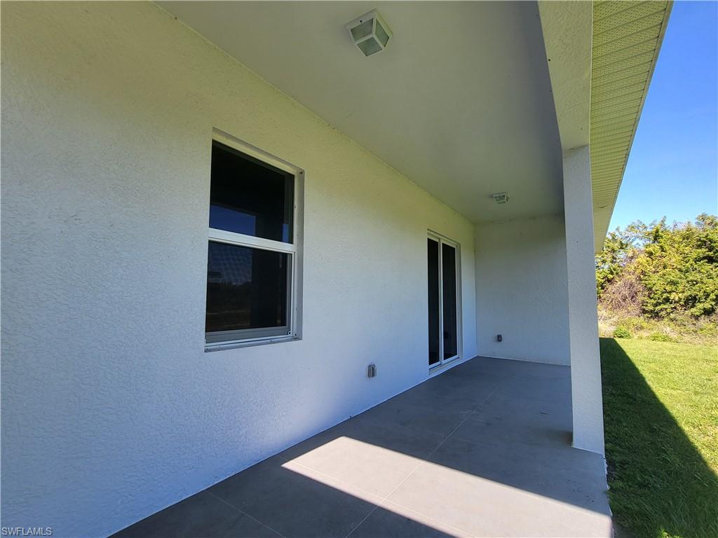 6108 Stratton Road Fort Myers, FL 33905 - Photo 4 of 27 Gallery Image 4