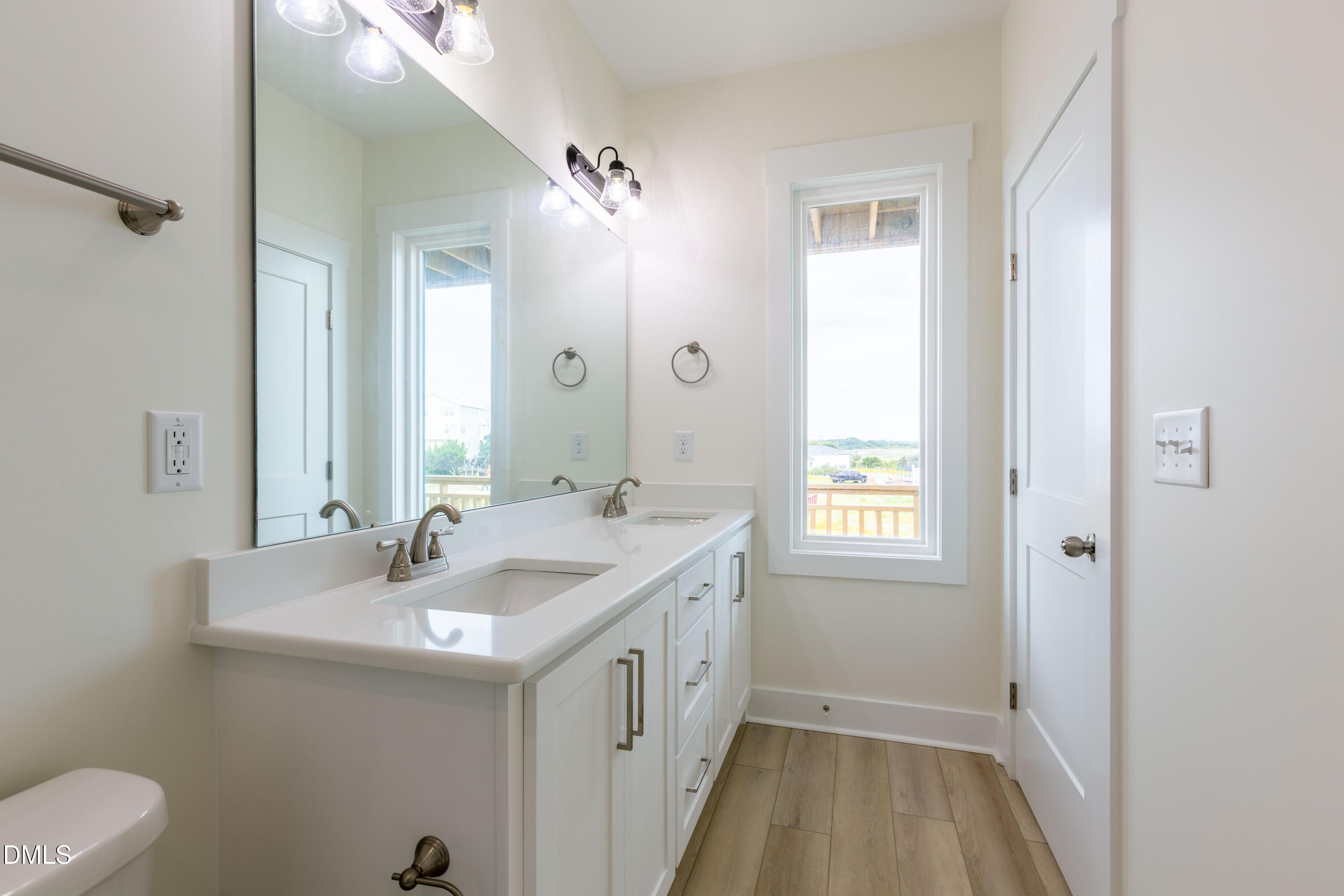 124 Shell Road Surf City, NC 28445 - Photo 27 of 36 _MG_0867-HDR